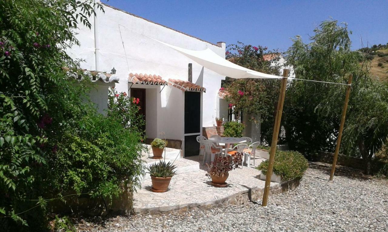 Gasthaus Casa Fuente De La Zorra Alora Exterior foto
